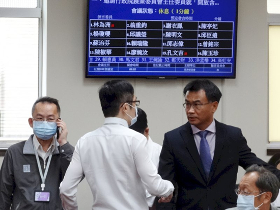 开放美猪进口立场遭质疑 陈吉仲:美四大出口商已不出口莱猪