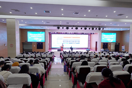 c05360c1e3f34cf7a8394718ff2504a9-1