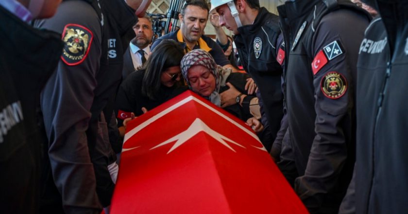 專家：安卡拉的庫爾德武裝襲擊可能會阻礙土耳其和談前景