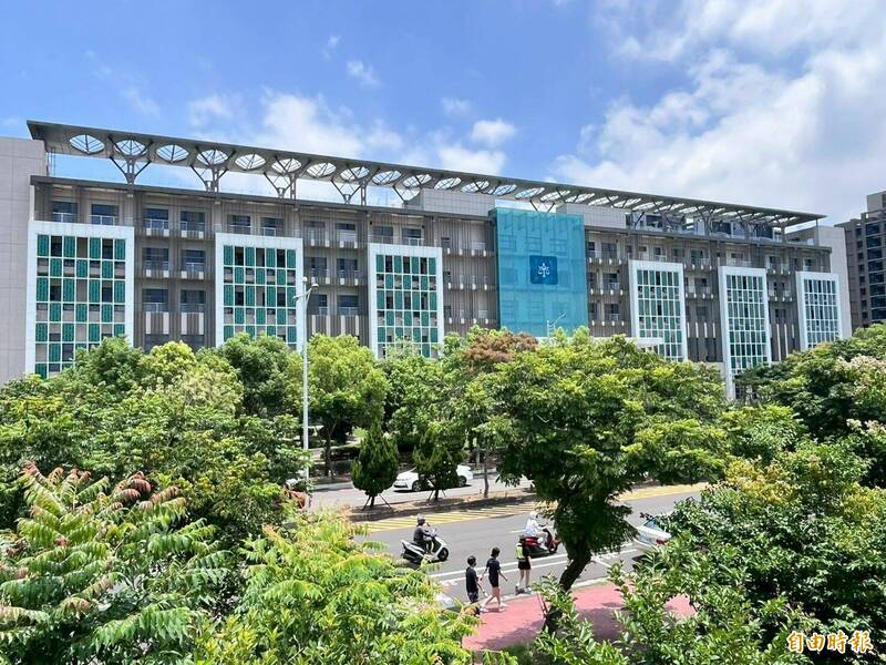 一场正宫和小三的战争，首轮正宫因甩巴掌小三而落败，吃上伤害罪被判刑。（记者黄美珠摄）