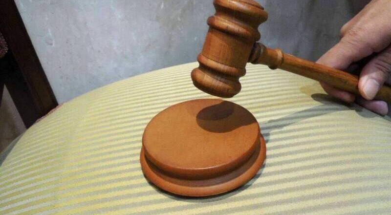 高级鉴定师变诈欺犯？古董班学员怒控砸百万买到仿品 获判赔108万