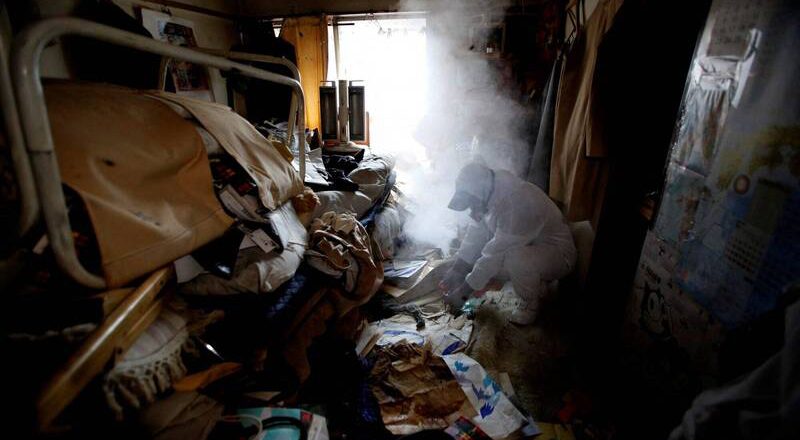 95歲老母親死在垃圾屋10年成白骨 日男稱有社交恐懼無法報警