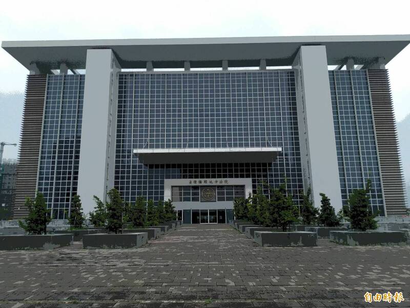 李姓老农窃占林班地盖工寮居住,被桥头地院判处易科刑半年。(记者鲍建信摄) 李姓老农窃占林班地盖工寮居住,被桥头地院判处易科刑半年。(记者鲍建信摄)