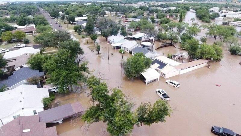 美国德州中部发生强降雨引发暴洪,已知至少110人死亡、160人失踪。 (路透) 美国德州中部发生强降雨引发暴洪,已知至少110人死亡、160人失踪。 (路透)