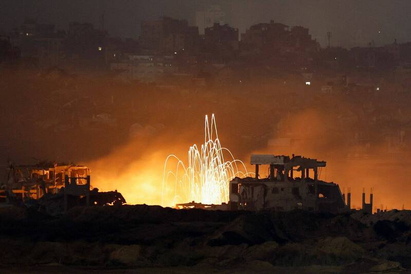 加萨医院官员9日称,以色列空袭造成加萨地带至少40人死亡。(路透) 加萨医院官员9日称,以色列空袭造成加萨地带至少40人死亡。(路透)
