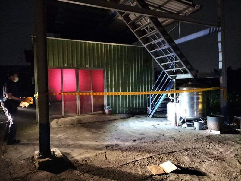 郑姓男子目睹邻居殴打爱犬，失控将对方压制在地，并坐压胸背致其窒息身亡，台南地院国民法庭认定过当压制导致死亡，依伤害致死罪判刑8年6月。（民众提供）