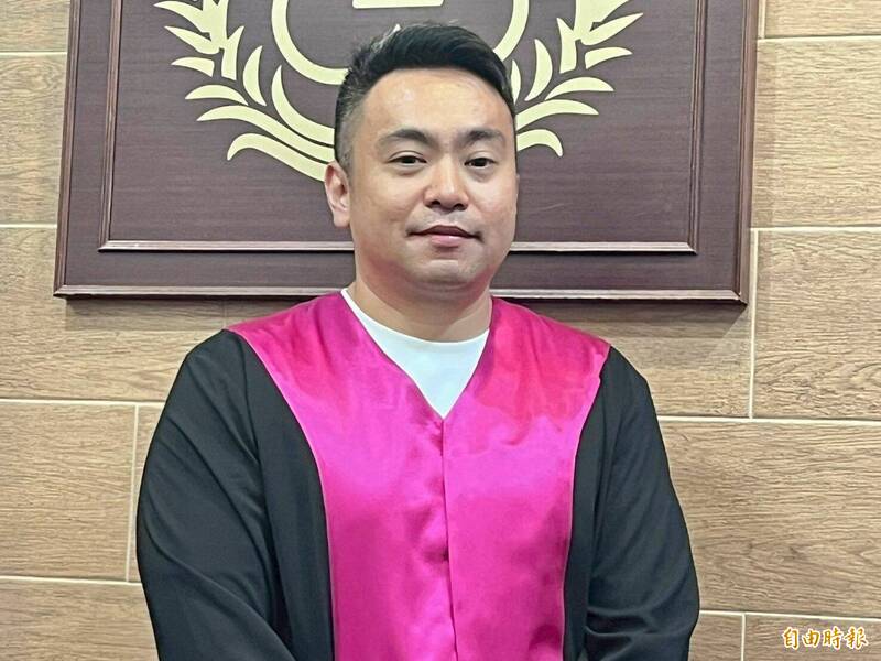 新竹地检署发言人、主任检察官黄振伦近来屡遭诈团冒名诈财，让他不得不对外声明自清。（记者黄美珠摄）