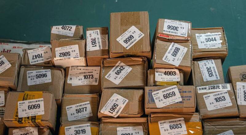 每天高达300万件！比利时爆发中国「包裹海啸」原因曝