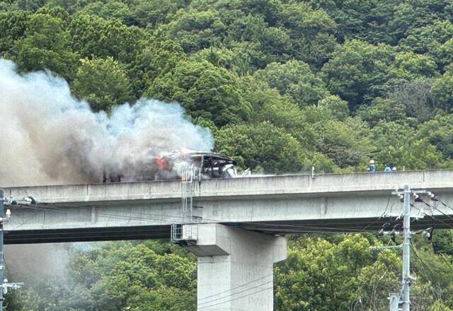 日本德島高速公路巴士、卡車相撞起火 釀2死4重傷8輕傷