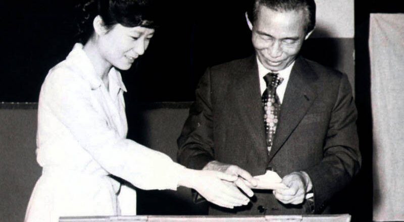 刺殺獨裁者是叛國或救國行為？南韓重審45年前驚天血案