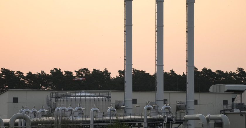 歐盟通過第18輪制裁 調降俄國石油出口價格上限