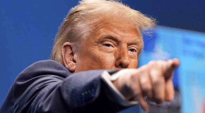 曾寄不雅贺卡给「淫魔富豪」？川普怒告华尔街日报求偿2938亿元