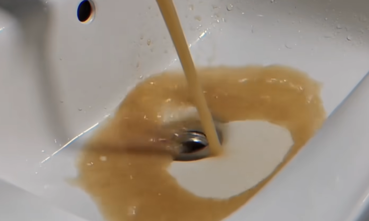 中國杭州驚傳自來水接成糞水管線 官方澄清引民眾吐槽