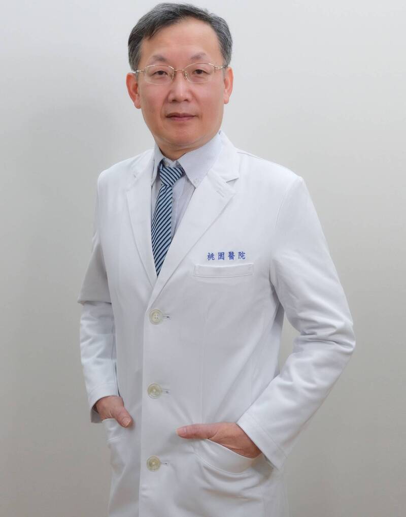 卫生福利部桃园医院一般外科主任周佳正。(取自部桃官网) 卫生福利部桃园医院一般外科主任周佳正。(取自部桃官网)
