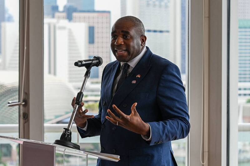 英国外交大臣拉米说,英国知道莫斯科当局在暗处企图做什么,且绝对不会容忍。(法新社资料照) 英国外交大臣拉米说,英国知道莫斯科当局在暗处企图做什么,且绝对不会容忍。(法新社资料照)