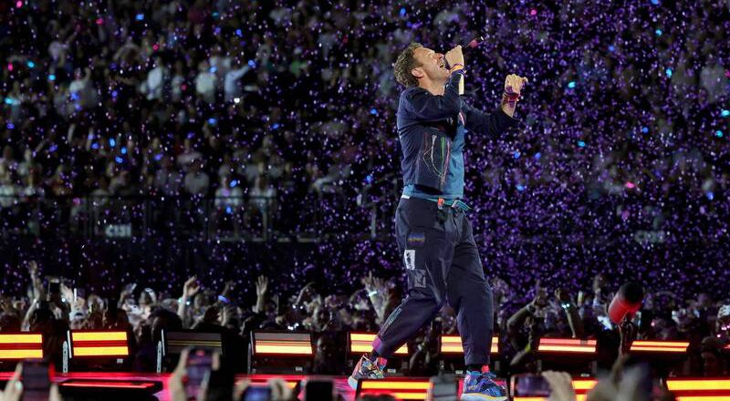 「酷玩」kiss cam抓猴！人手一机网路时代 公开羞辱已是常态