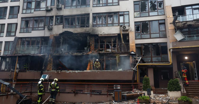 俄烏無人機互轟 莫斯科機場萬人受困 擬7/23新一輪和談