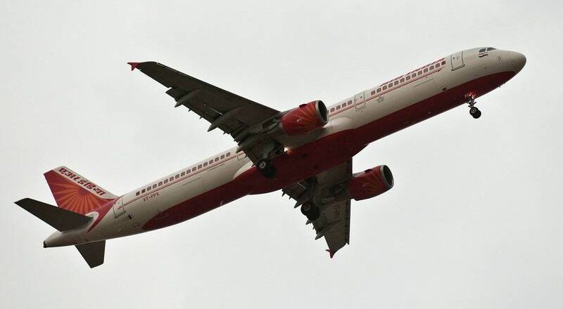 印度航空香港飞新德里空巴客机 惊传降落后起火