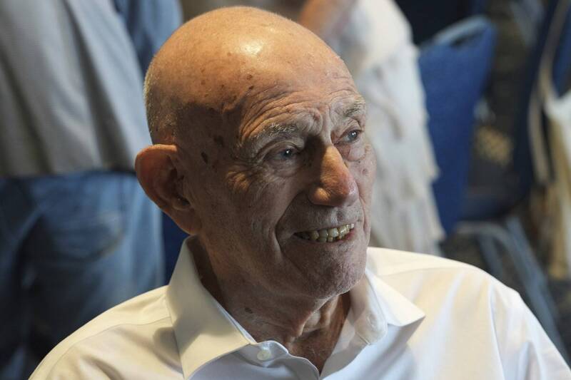 美国二战诺曼第老兵特伦斯，明年即将迎来从未举办过的成年礼。（美联社）