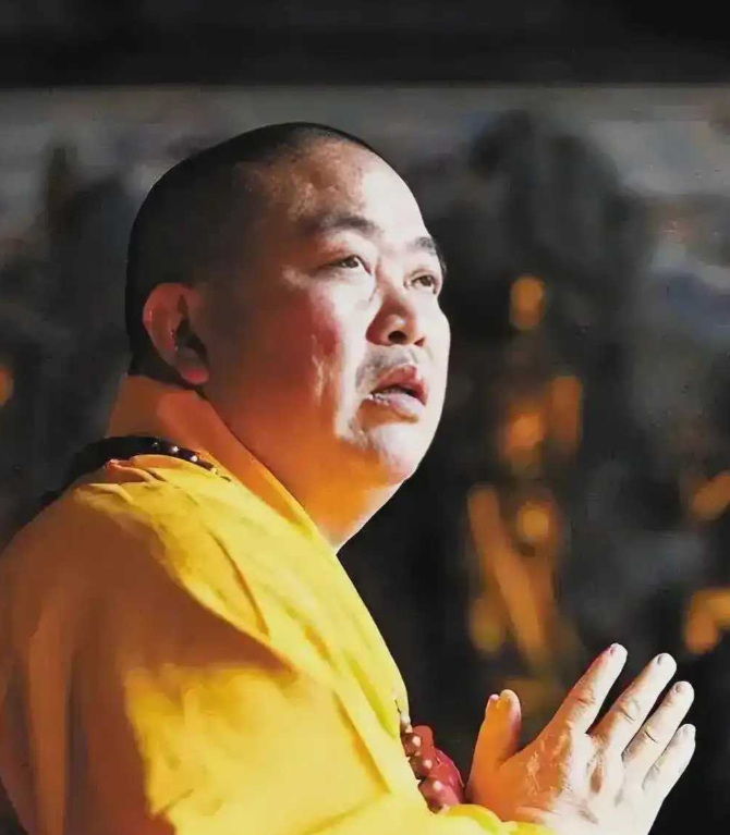 中国少林寺方丈释永信,传出遭官方人员带走调查。(图撷自微博) 中国少林寺方丈释永信,传出遭官方人员带走调查。(图撷自微博)