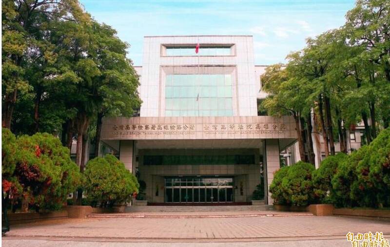 欧男子酒后失控被送医,涉嫌咬伤女护理师,被桥头地院判刑。(记者鲍建信摄) 欧男子酒后失控被送医,涉嫌咬伤女护理师,被桥头地院判刑。(记者鲍建信摄)