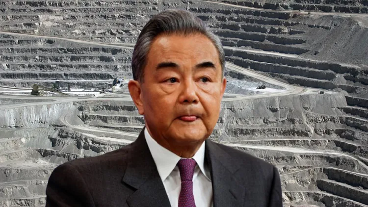 0556aad4eab28a0116f5397d5c8b6e3f_750