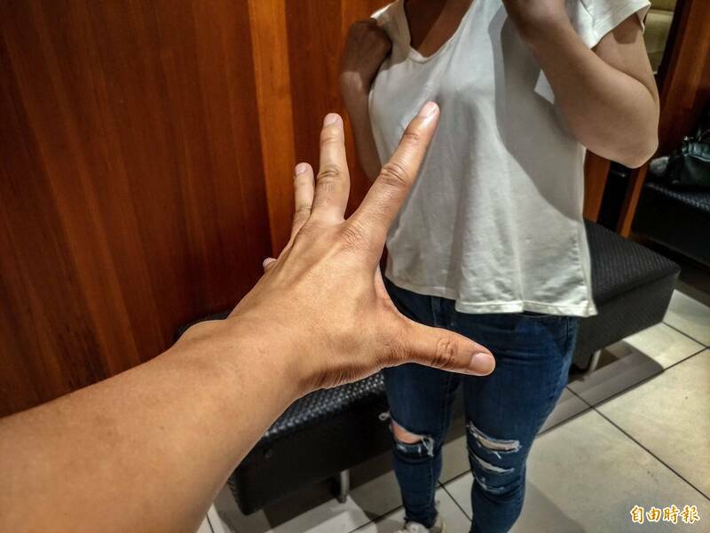 高雄猥亵惯犯街头随机对落单少女强制猥亵。(情境照) 高雄猥亵惯犯街头随机对落单少女强制猥亵。(情境照)