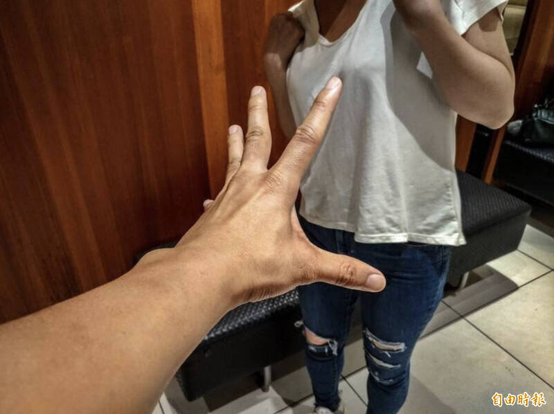 彰化年逾花甲的邱姓男子，告白女同事遭拒，竟连续一年传「先试车」等讯息骚扰女同事。彰化地院审理，判处拘役40日。（资料照）