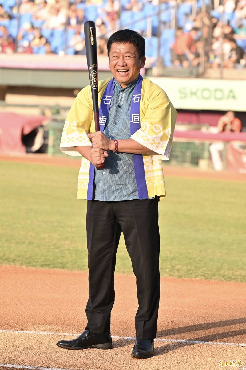 石垣市长中山义隆。(资料照,记者涂建荣摄) 石垣市长中山义隆。(资料照,记者涂建荣摄)