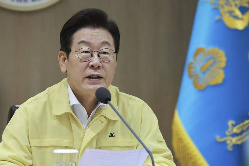 南韩总统办公室20日指出，金与正对于首尔旨在恢复两韩互信的措施进行抹黑，并对此表示遗憾。图为南韩总统李在明。（美联社资料照）