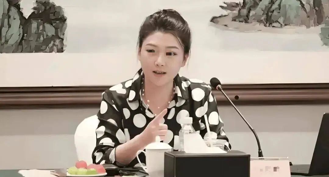 20251009_17600425298221 20251009_17600425298221