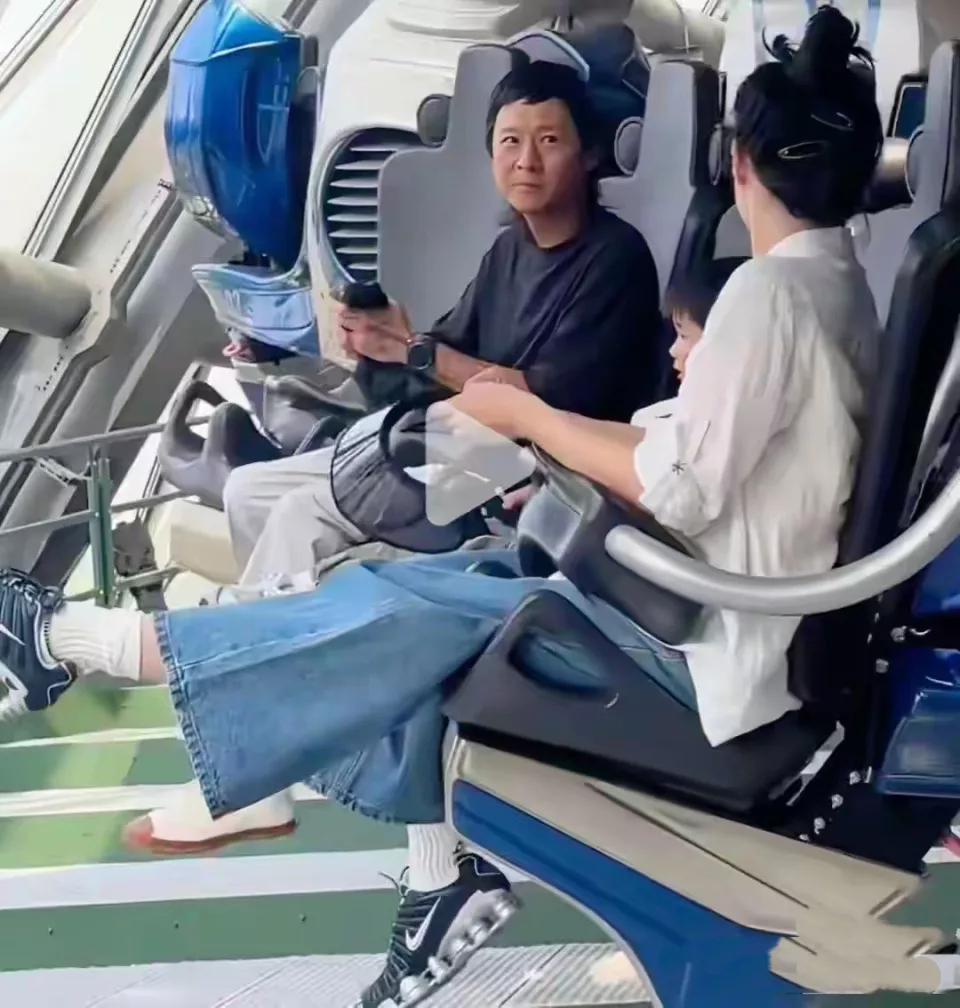 12d6d1d0eb240b1a777e15713b2b4a6e