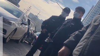 河南村鎮銀行儲戶巴忠俊三地被驅離穩控，遭封喉、堵嘴等虐待