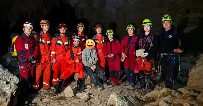 37岁男子拍照打卡“世界第一长洞” 失联6天奇迹生还