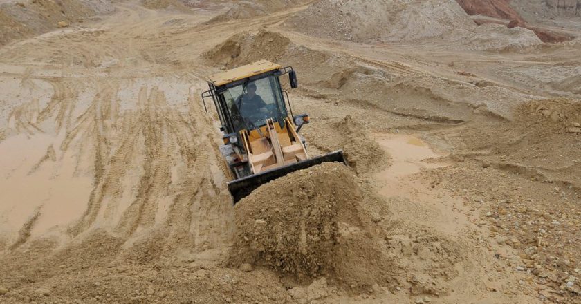 稀土出口管制推升成本預期 陸兩大稀土巨頭連六調漲交易價格