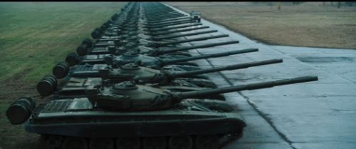 湖南男子“从俄罗斯买坦克去打仗”,被骗42万 湖南男子“从俄罗斯买坦克去打仗”,被骗42万