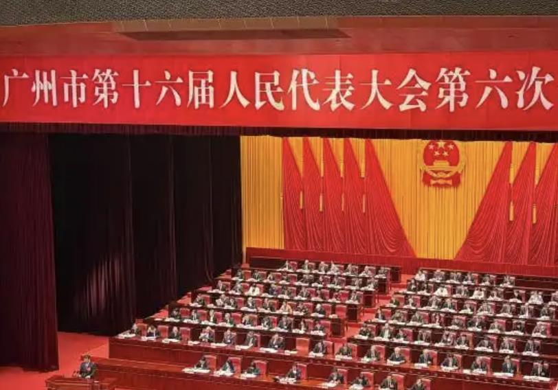 大陆文旅部近日公告新版的「大陆居民赴台湾地区旅游合同(示范文本)」,详细提及旅行... 大陆文旅部近日公告新版的「大陆居民赴台湾地区旅游合同(示范文本)」,详细提及旅行...