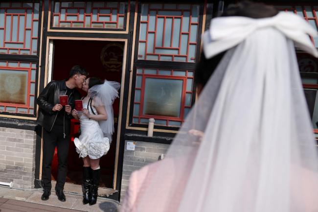 反弹需等“70年”，北京面临可怕挑战