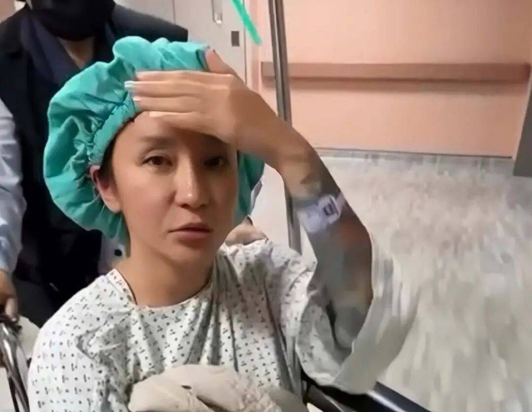 台女星宣布切除子宫：被误诊病情几年情绪崩溃 曾与TVB男星恋爱