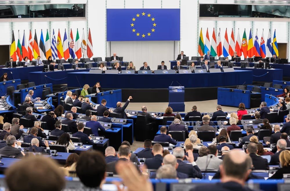 中国驻欧盟使团谴责欧洲议通过的欧盟「共同外交暨安全政策」及「共同安全暨防卫政策」... 中国驻欧盟使团谴责欧洲议通过的欧盟「共同外交暨安全政策」及「共同安全暨防卫政策」...