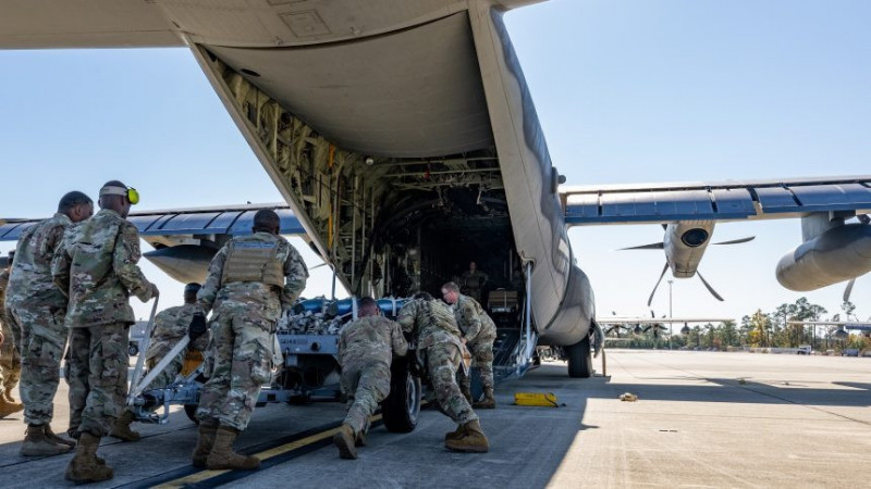 美军在菲律宾克拉克空军基地进行演习。美军推动AEW 2.0改组，旨在强化西太平洋的生存与反击能力。 （图：美国空军）