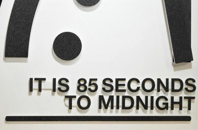 末日时钟，被拨向最接近毁灭一刻