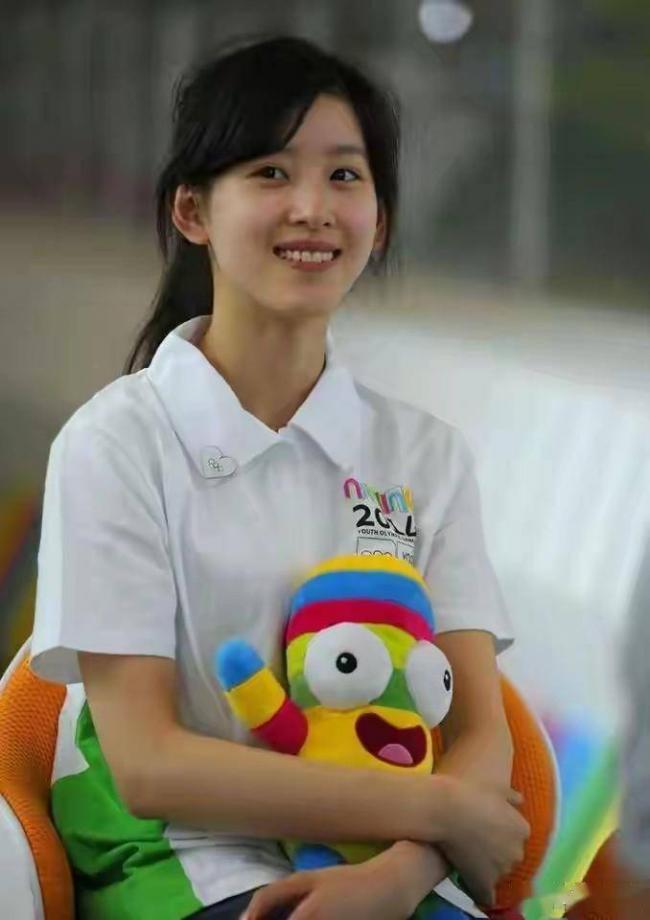 曝章泽天父母离婚内幕,同父异母妹妹被扒 曝章泽天父母离婚内幕,同父异母妹妹被扒