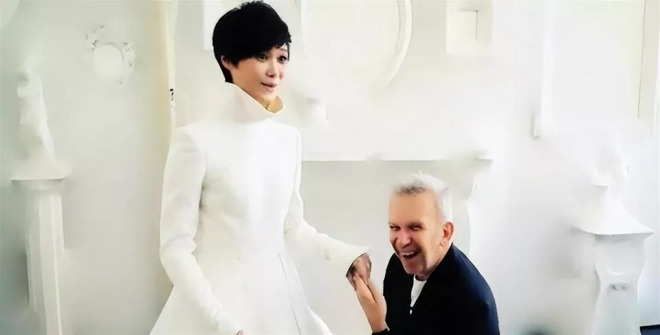 41岁的李宇春,已走上了另一条上坡路