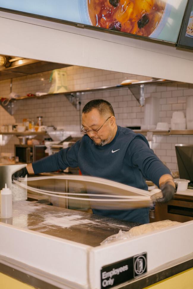 ​“我自由了”：一名穆斯林前中共官员的自白