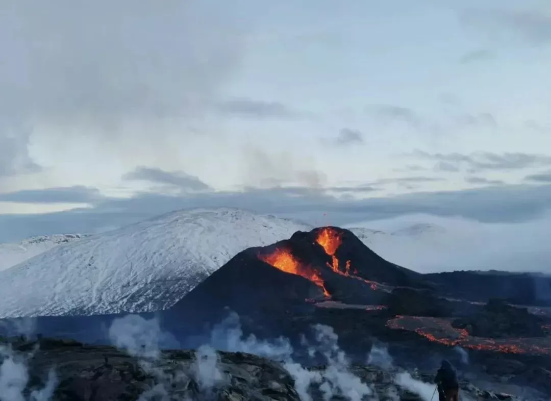 45岁中国人“上岸”冰岛公务员,年休假30天 45岁中国人“上岸”冰岛公务员,年休假30天