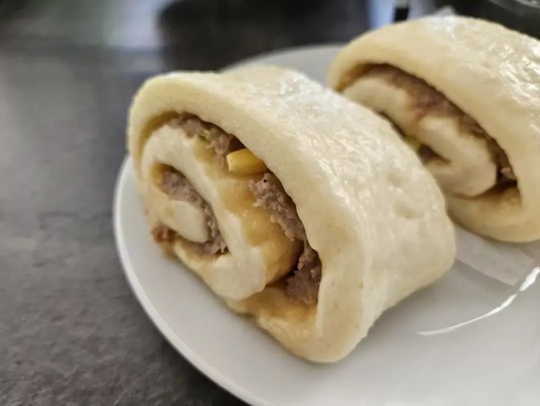 45岁中国人“上岸”冰岛公务员,年休假30天 45岁中国人“上岸”冰岛公务员,年休假30天