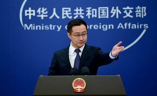 大陆网路巨头再度掀起红包大战,主角从支付与电商,转向AI助手,腾讯、百度、阿里巴... 大陆网路巨头再度掀起红包大战,主角从支付与电商,转向AI助手,腾讯、百度、阿里巴...