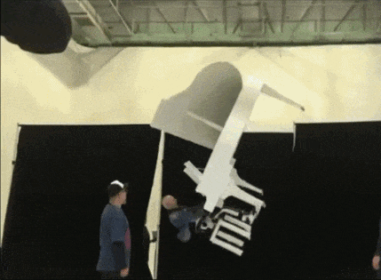 顶流巨星，命悬一线