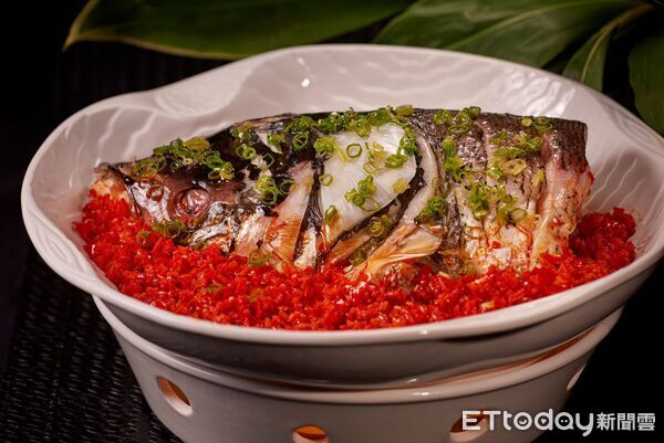 ▲国宾中餐厅「剁椒鱼头」。 （图/取自国宾大饭店网站）